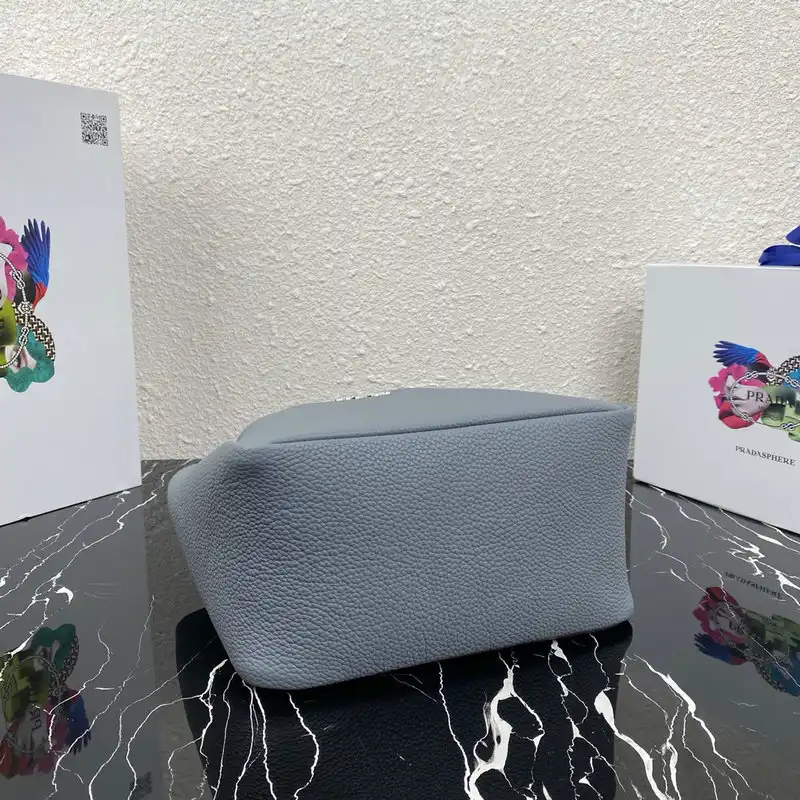 Pra*a bag 2204ya0044