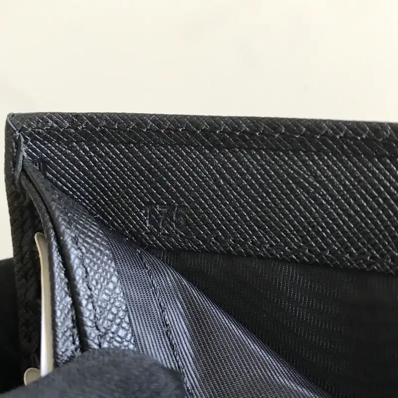 Pra*a bag 2204yz0017