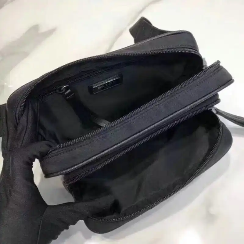 Pra*a bag 2204yz0047