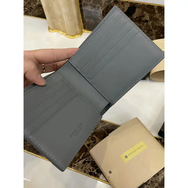 b0tt*ga Ven*ta bag 2209sf0001