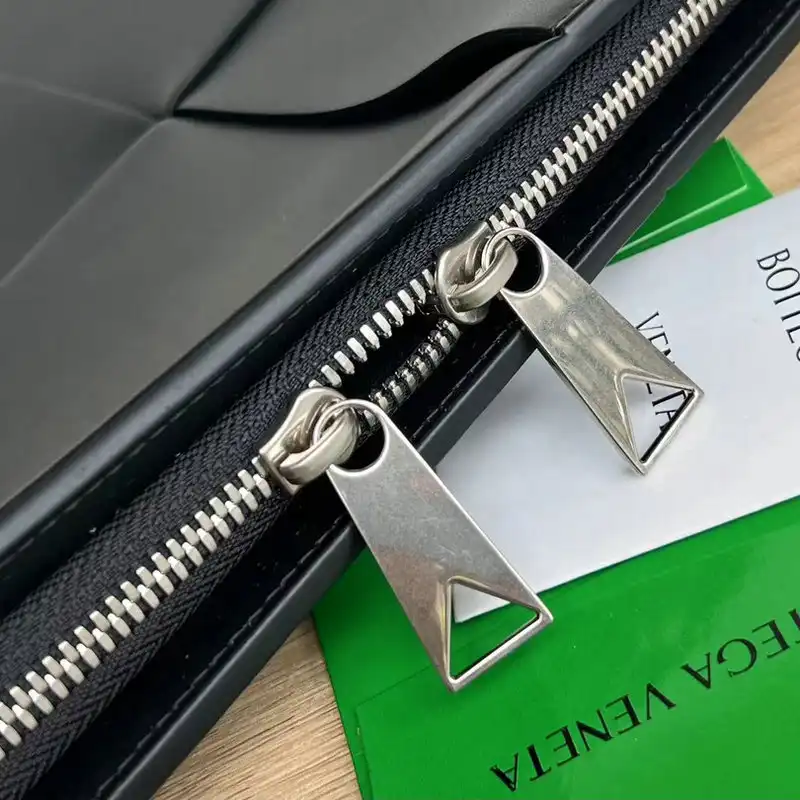 b0tt*ga Ven*ta bag 2209sf0028