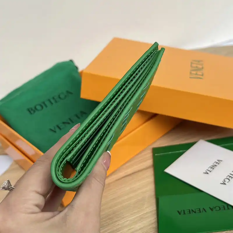 b0tt*ga Ven*ta bag 2209sf0098