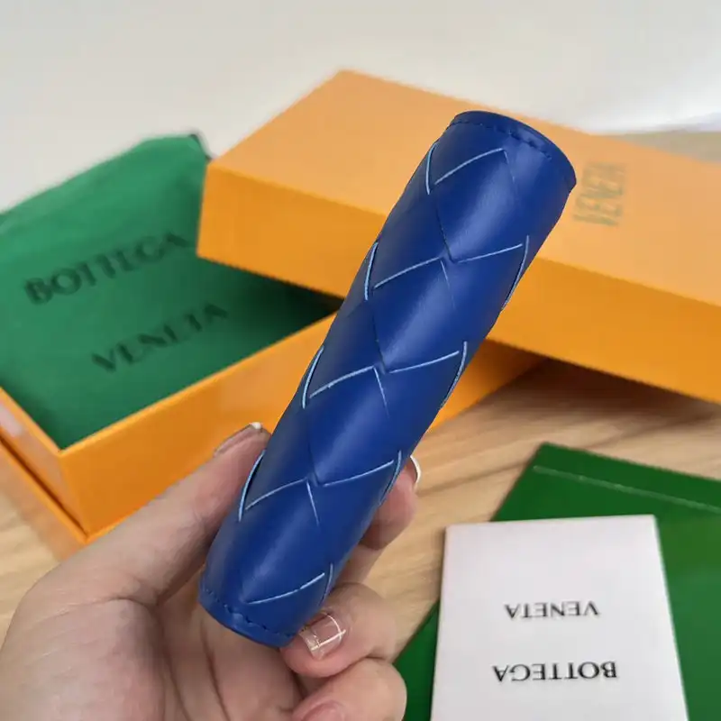 b0tt*ga Ven*ta bag 2209sf0100