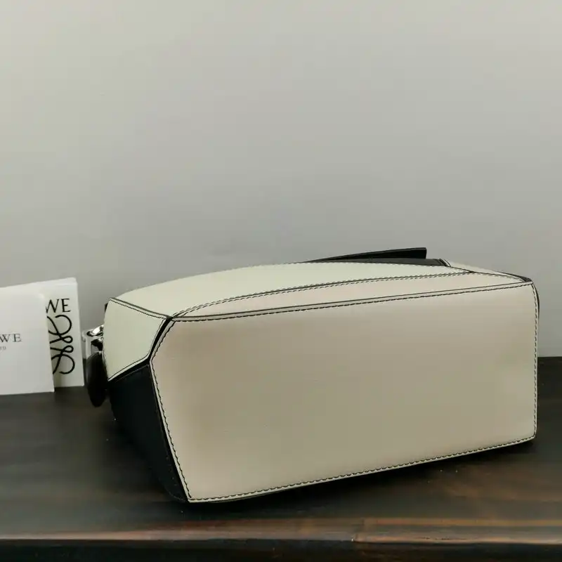 L0ew* bag 2209sw0016