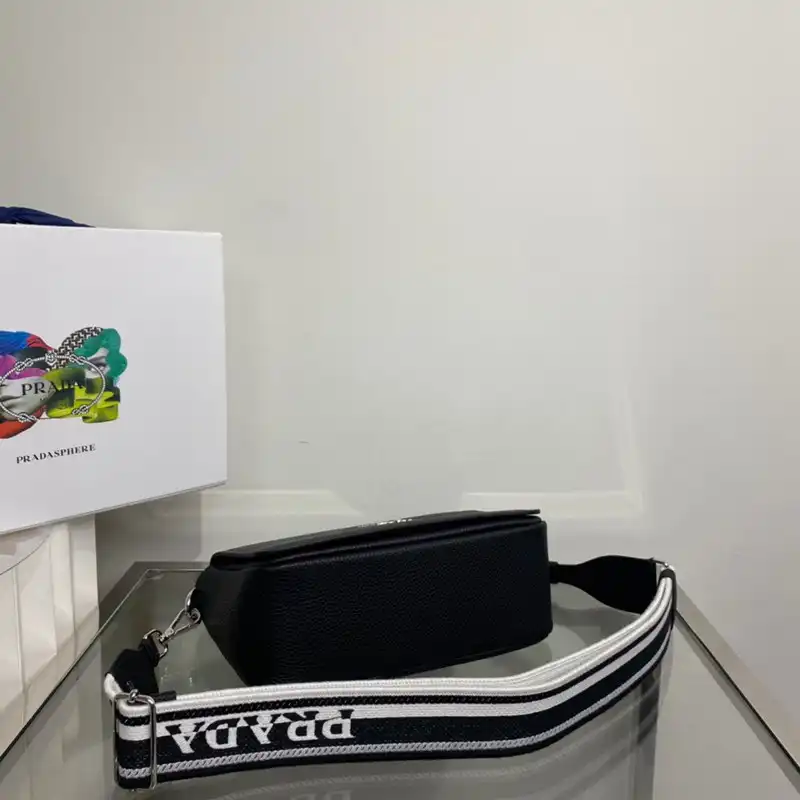 Pra*a bag 2210ya0060