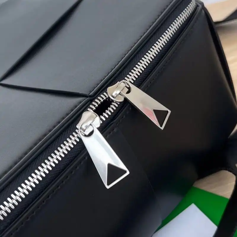 b0tt*ga Ven*ta bag 2211sf0015