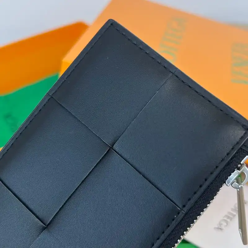 b0tt*ga Ven*ta bag 2211sf0040