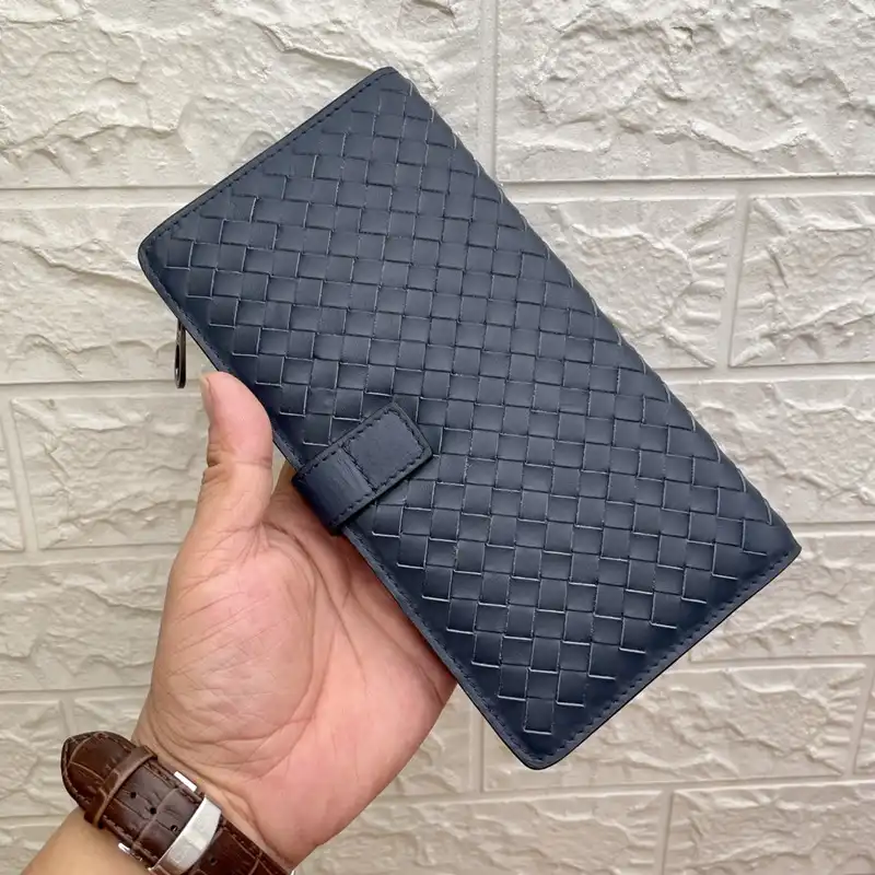 b0tt*ga Ven*ta bag 2212yz0019