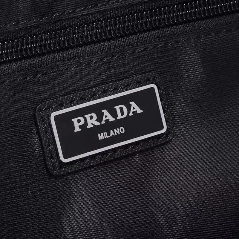 Pra*a bag 2212yz0043