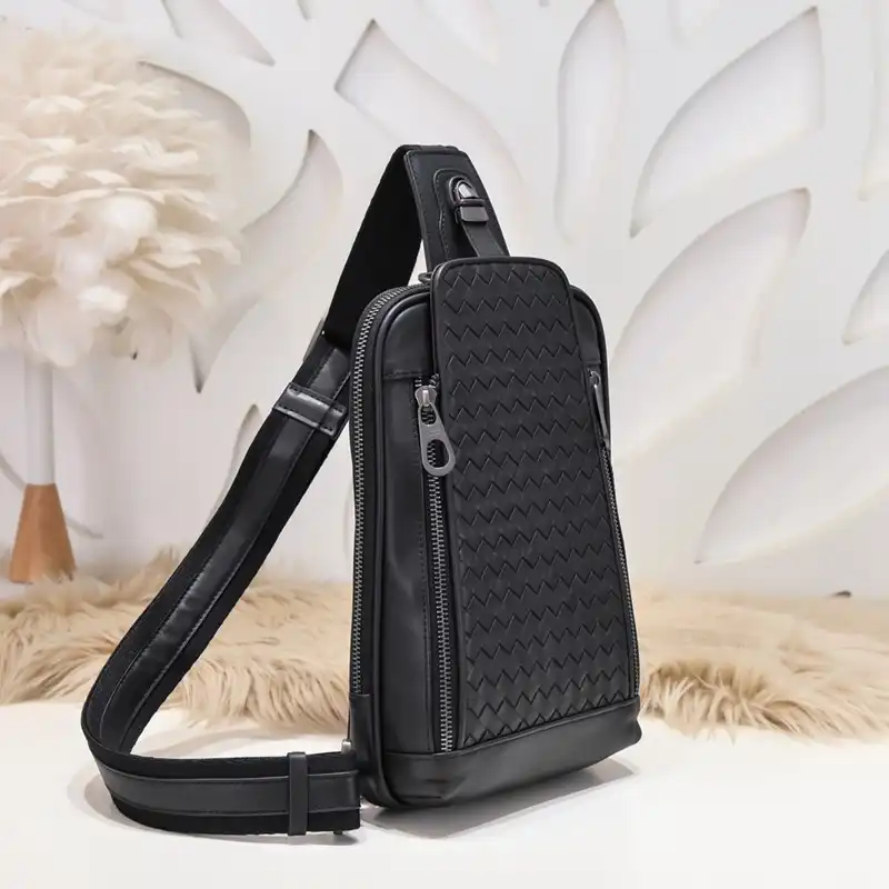 b0tt*ga Ven*ta bag 2212yz0052