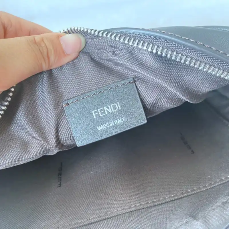 F**di bag 2301ya0041