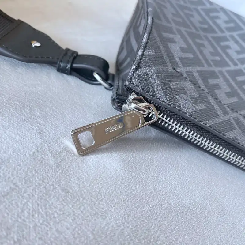 F**di bag 2301ya0045