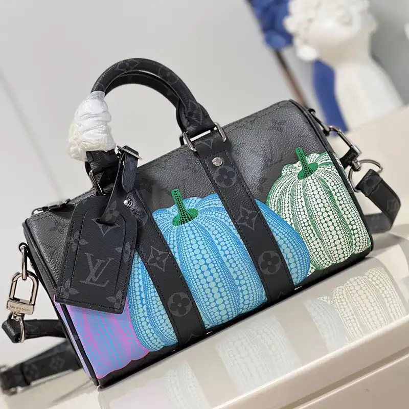 LV Bag 2304YA0003