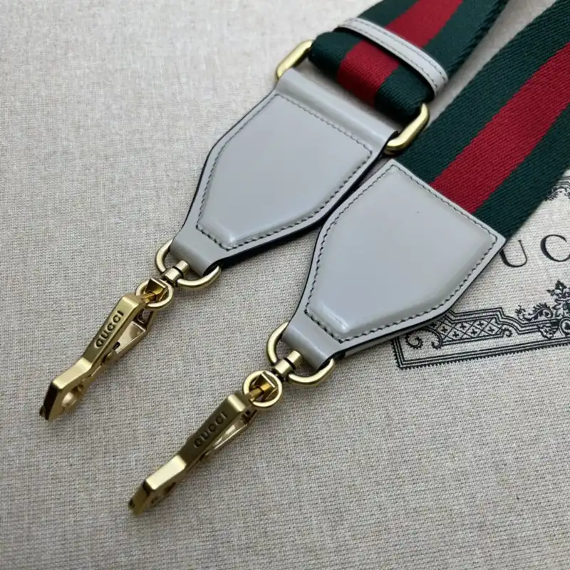 G*u*i bag 2304ya0067