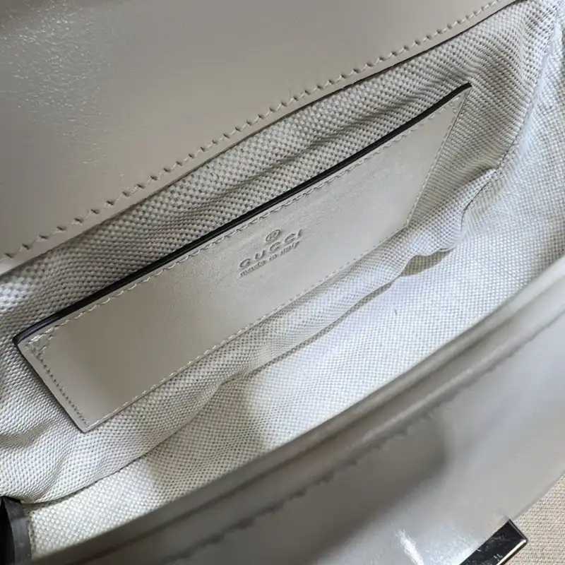 G*u*i bag 2304ya0094