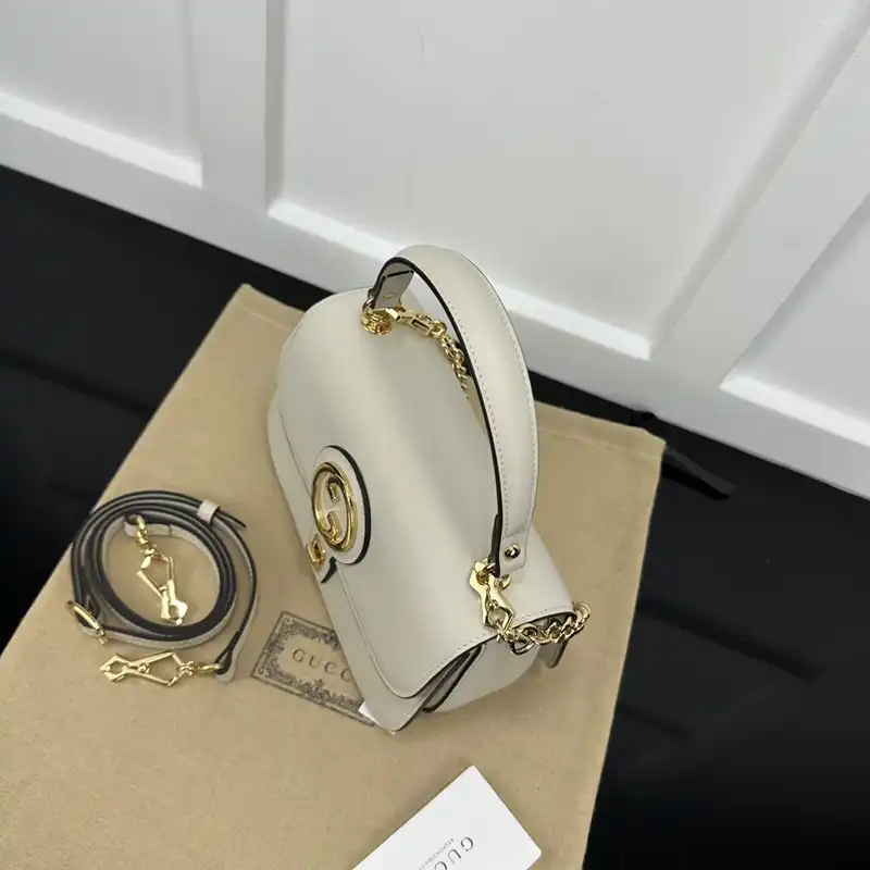 G*u*i bag 2304ya0111