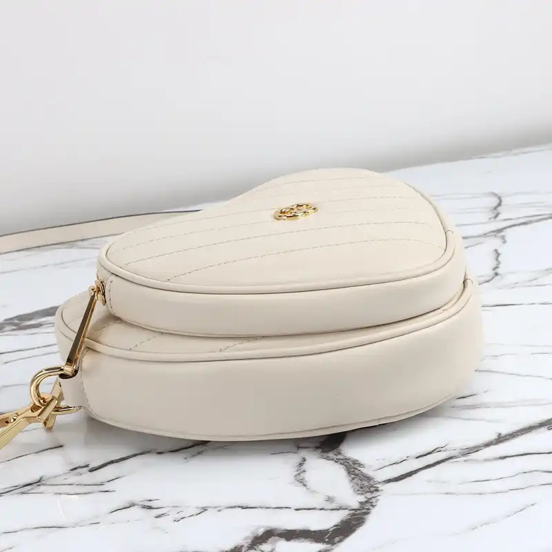 G*u*i bag 2309ya0035