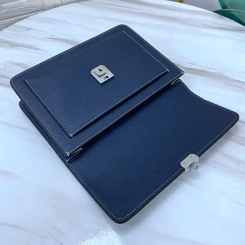 H**me5 bag 2309ya0119