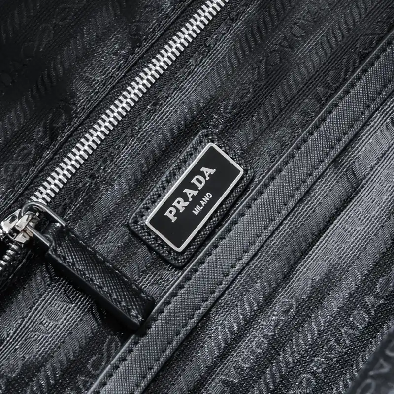 Pra*a bag 2309ya0132