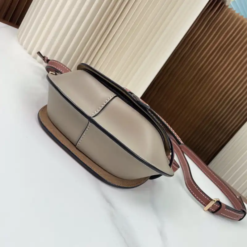 L0ew* bag 2309ya0141