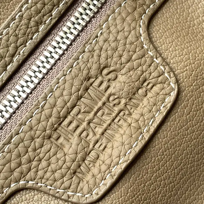 H**me5 bag 2309ya0177