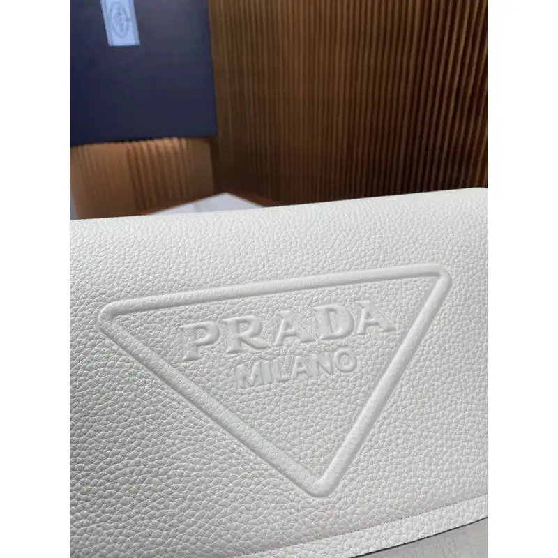 Pra*a bags 2312ya0037