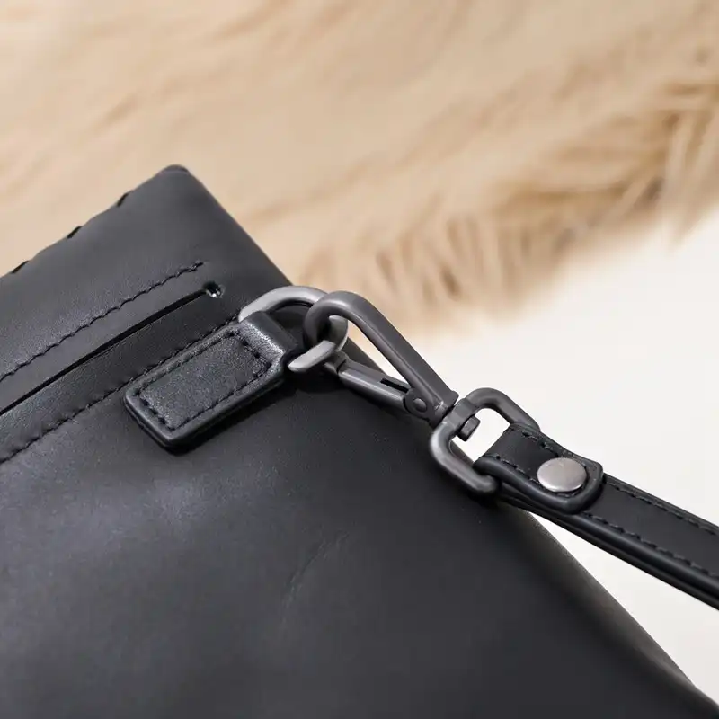 b0tt*ga Ven*ta bags 2401ya0008