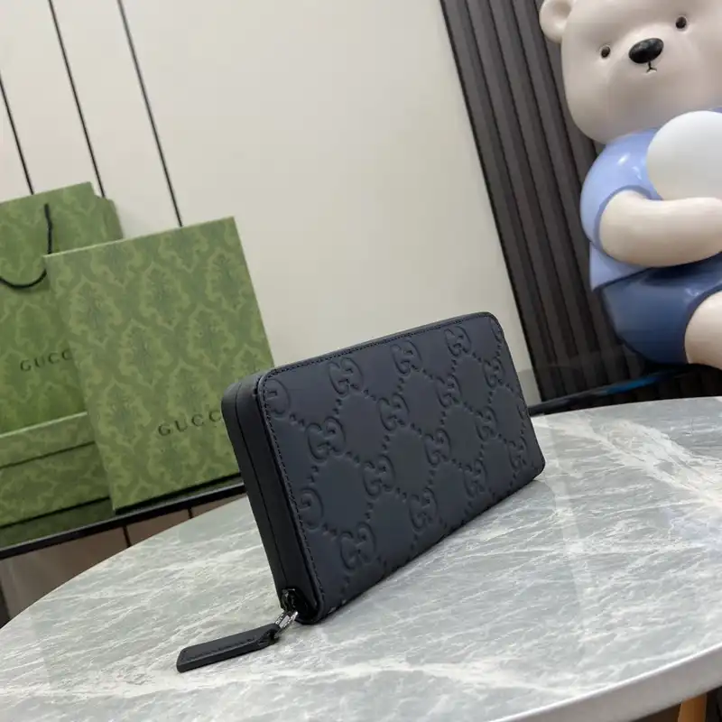 G*u*i bags 2401ya0076