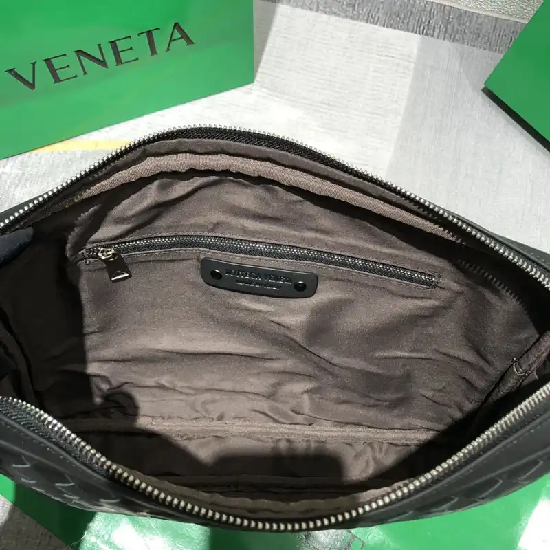 b0tt*ga Ven*ta bags 2401ya0083