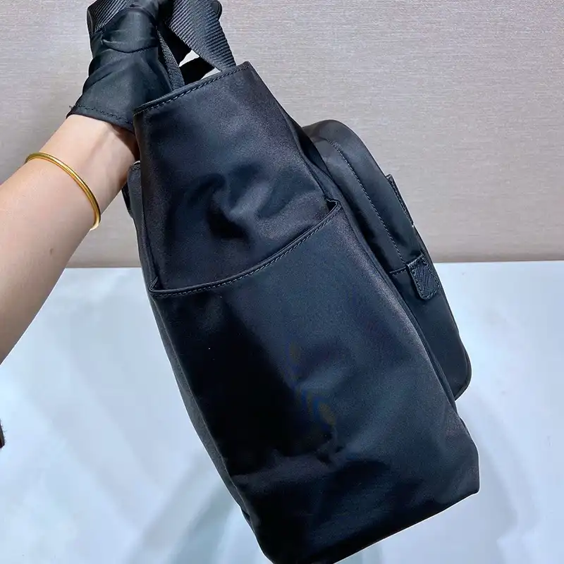 Pra*a bags 2401ya0088