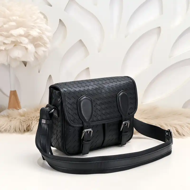 b0tt*ga Ven*ta bags 2401ya0105