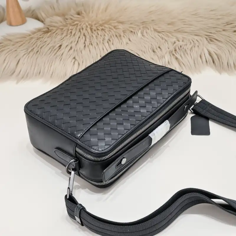 b0tt*ga Ven*ta bags 2401ya0106