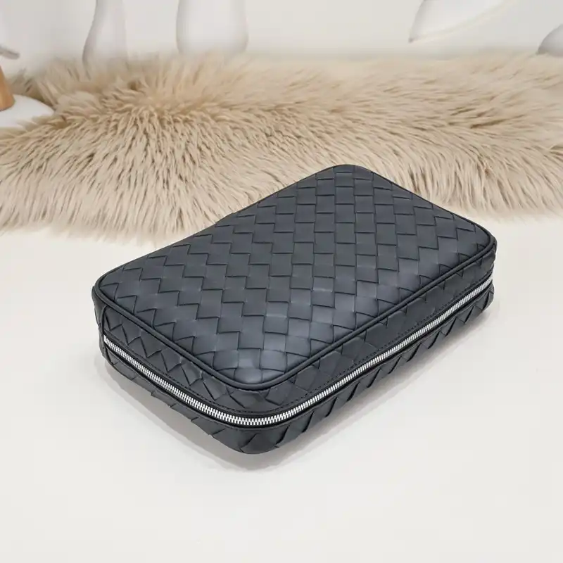 b0tt*ga Ven*ta bags 2401ya0117