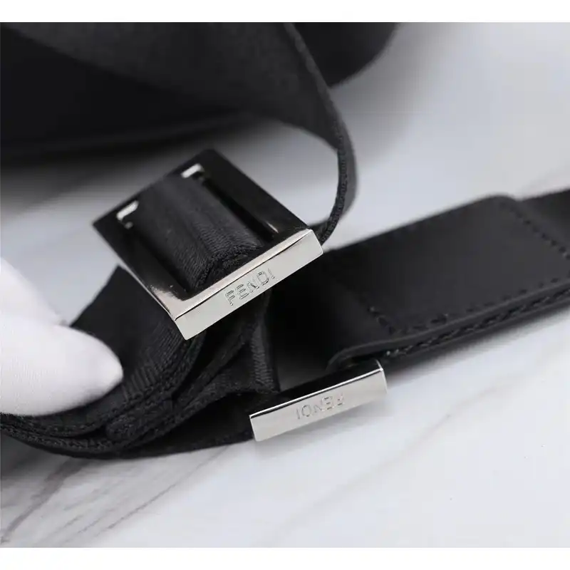 F**di bags 2401ya0125