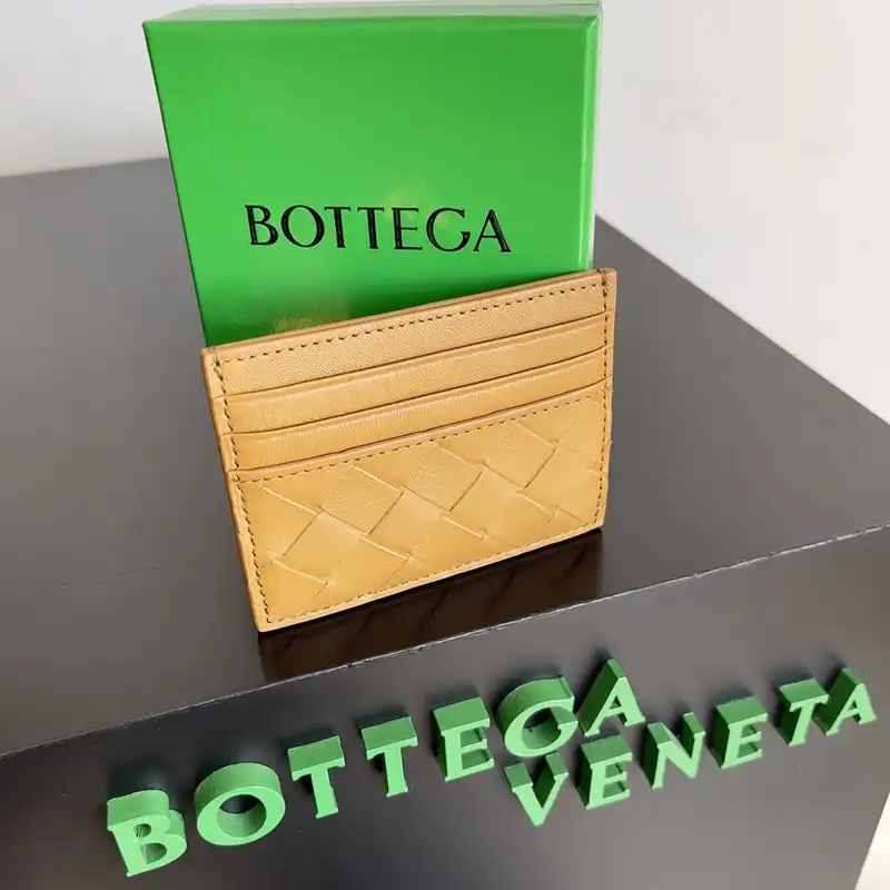 b0tt*ga Ven*ta bags 2401ya0195