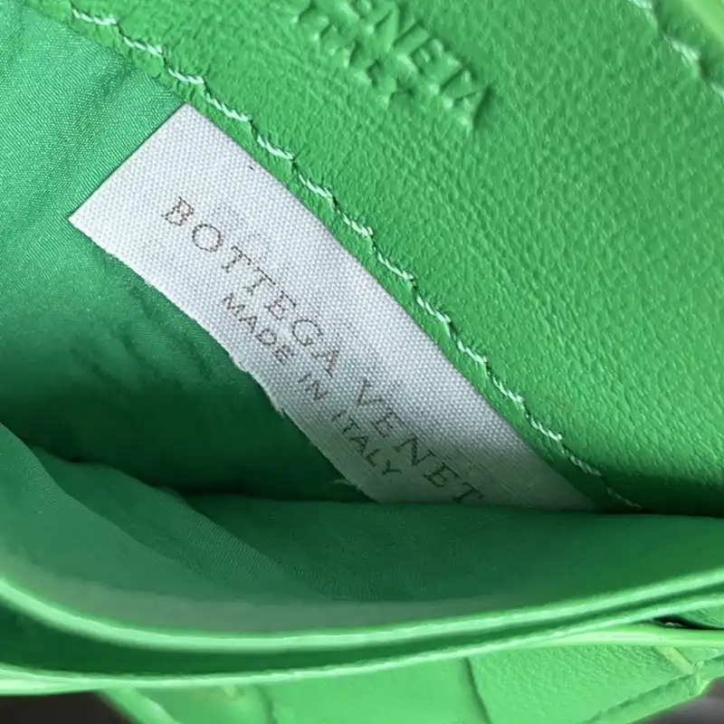 b0tt*ga Ven*ta bags 2401ya0206