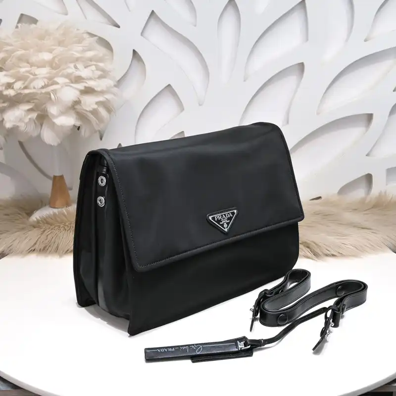 Pra*a bags 2404ya0130