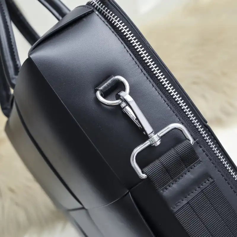 b0tt*ga Ven*ta bags 2406ya0001