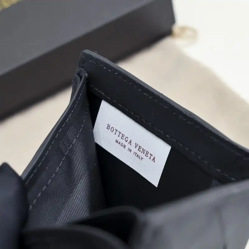 b0tt*ga Ven*ta bags 2406ya0008