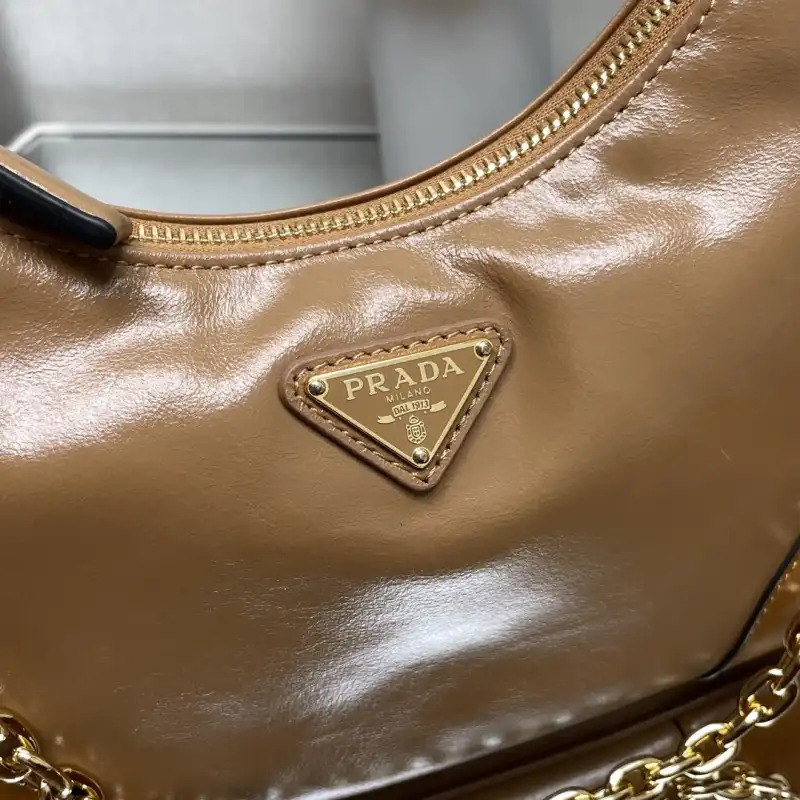 Pra*a bags 2406ya0108