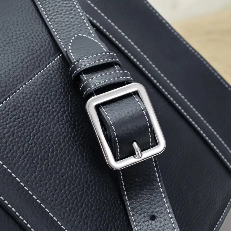 H**me5 bags 2406ya0117