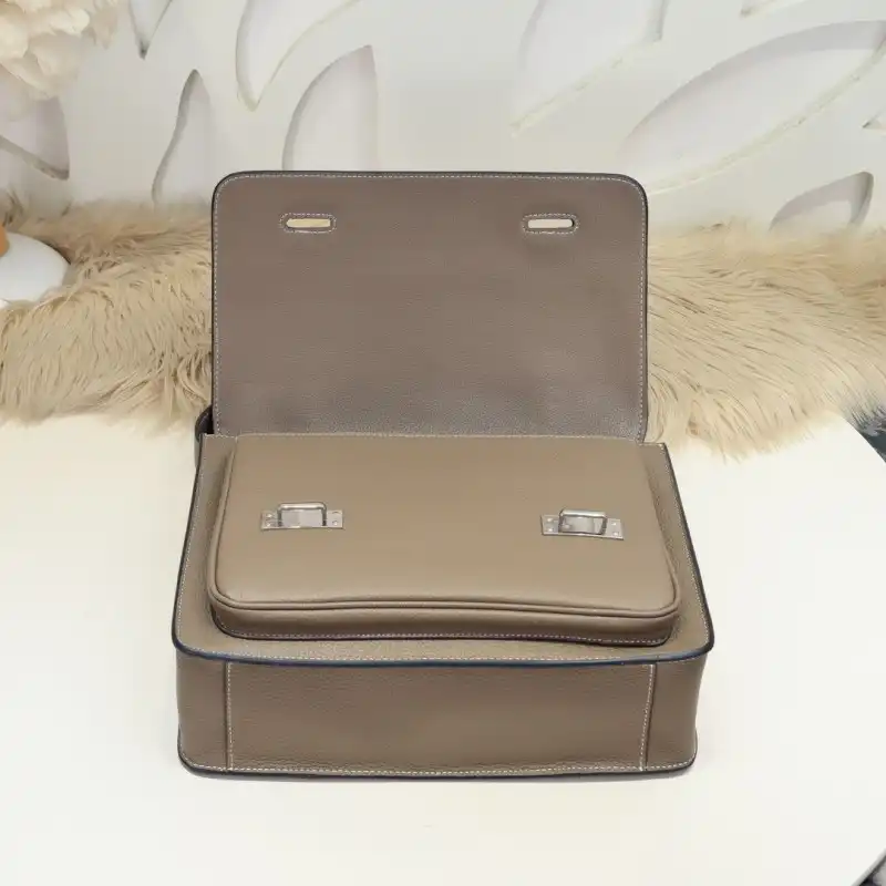 H**me5 bags 2406ya0119