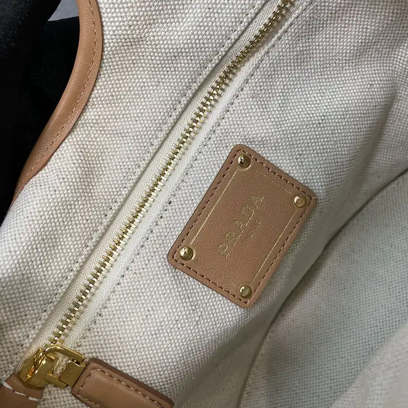 Pra*a bags 2406ya0167