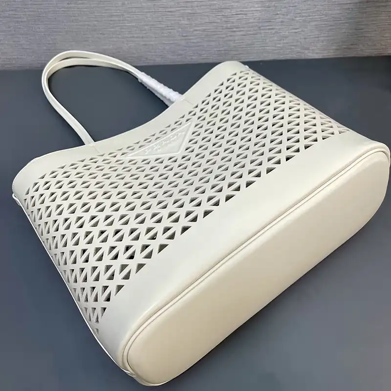 Pra*a bags 2406ya0170