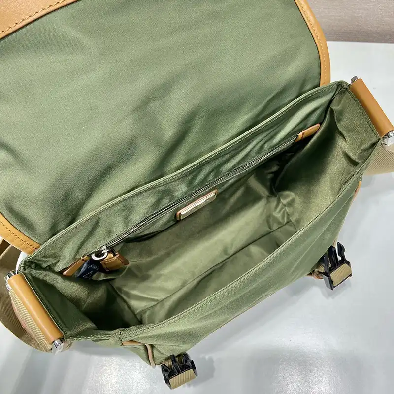 Pra*a bags 2407yz0056