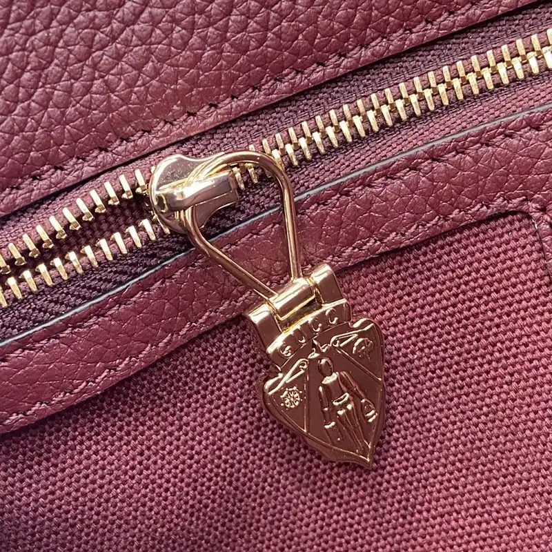 G*u*i bags 2408ya0048