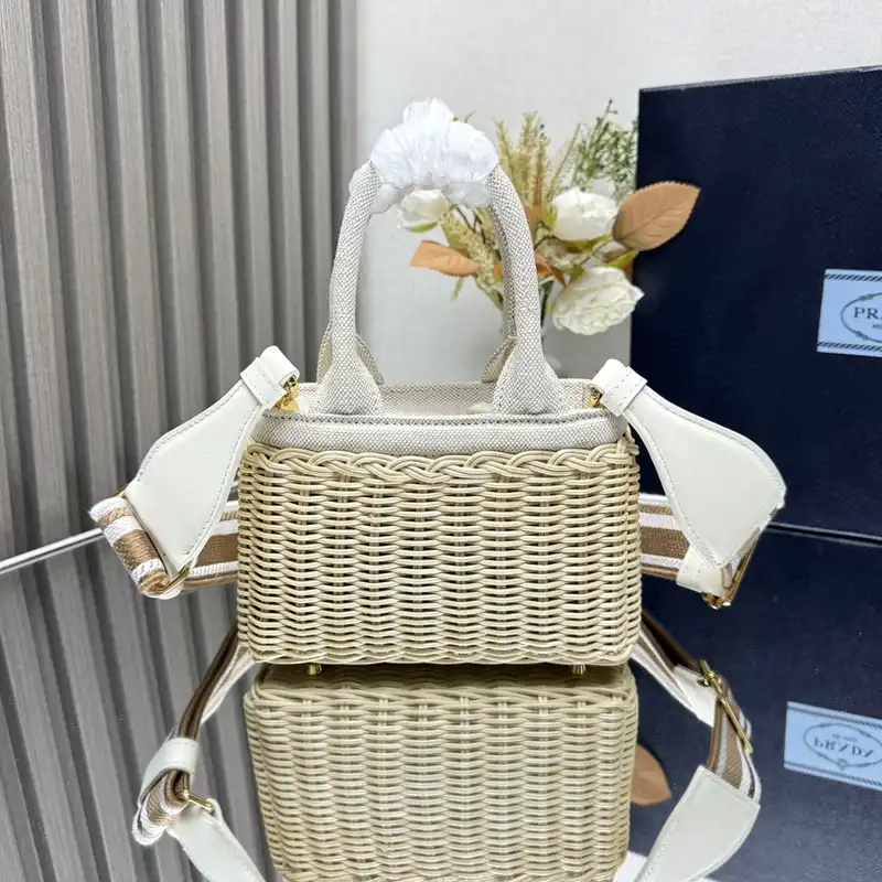 Pra*a bags 2408ya0162