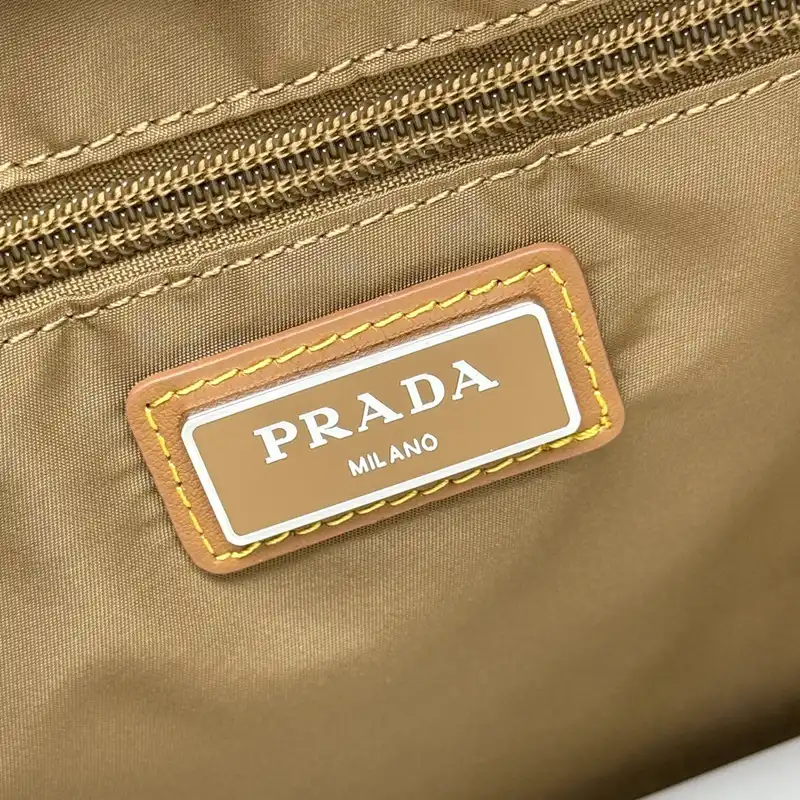 Pra*a bags 2408ya0182
