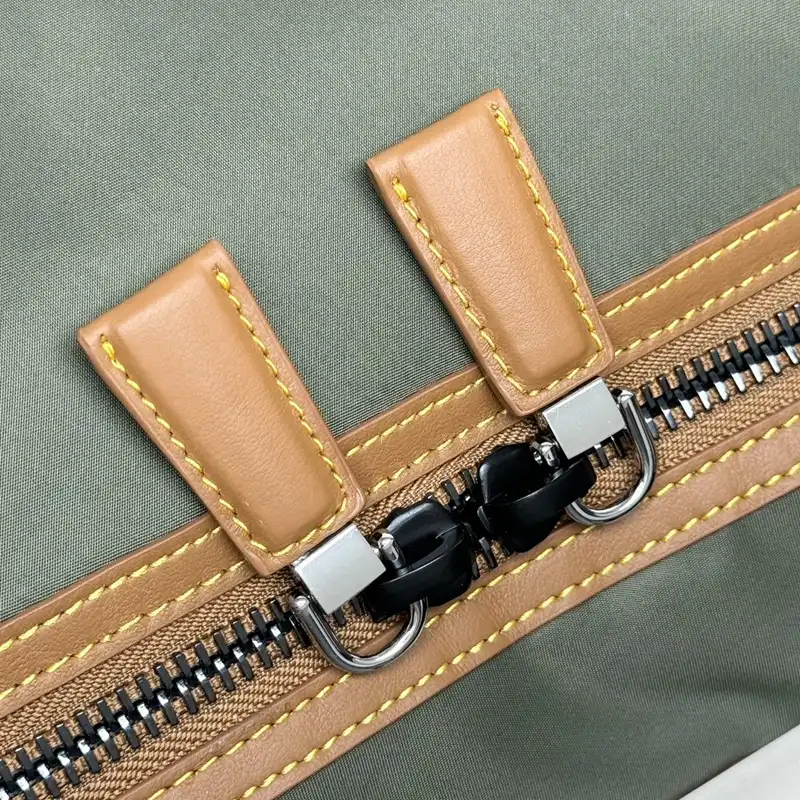 Pra*a bags 2408ya0183