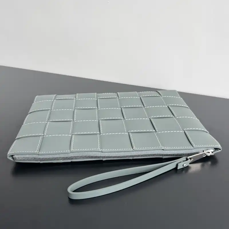 b0tt*ga Ven*ta bags 2409sf0010